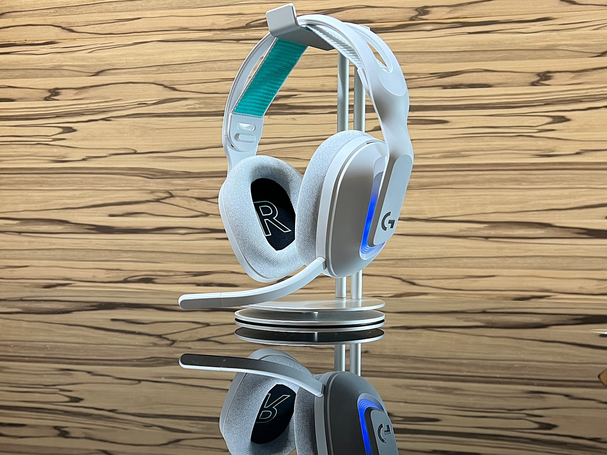 美品 Logicool G522 LIGHTSPEED WHITE Logitech G522 Lightspeed Wireless Gaming Headset - White