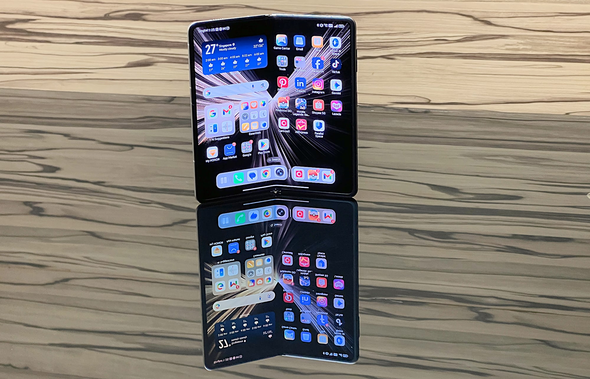 Honor Magic V5 Review: A stylish stellar foldable smartphone